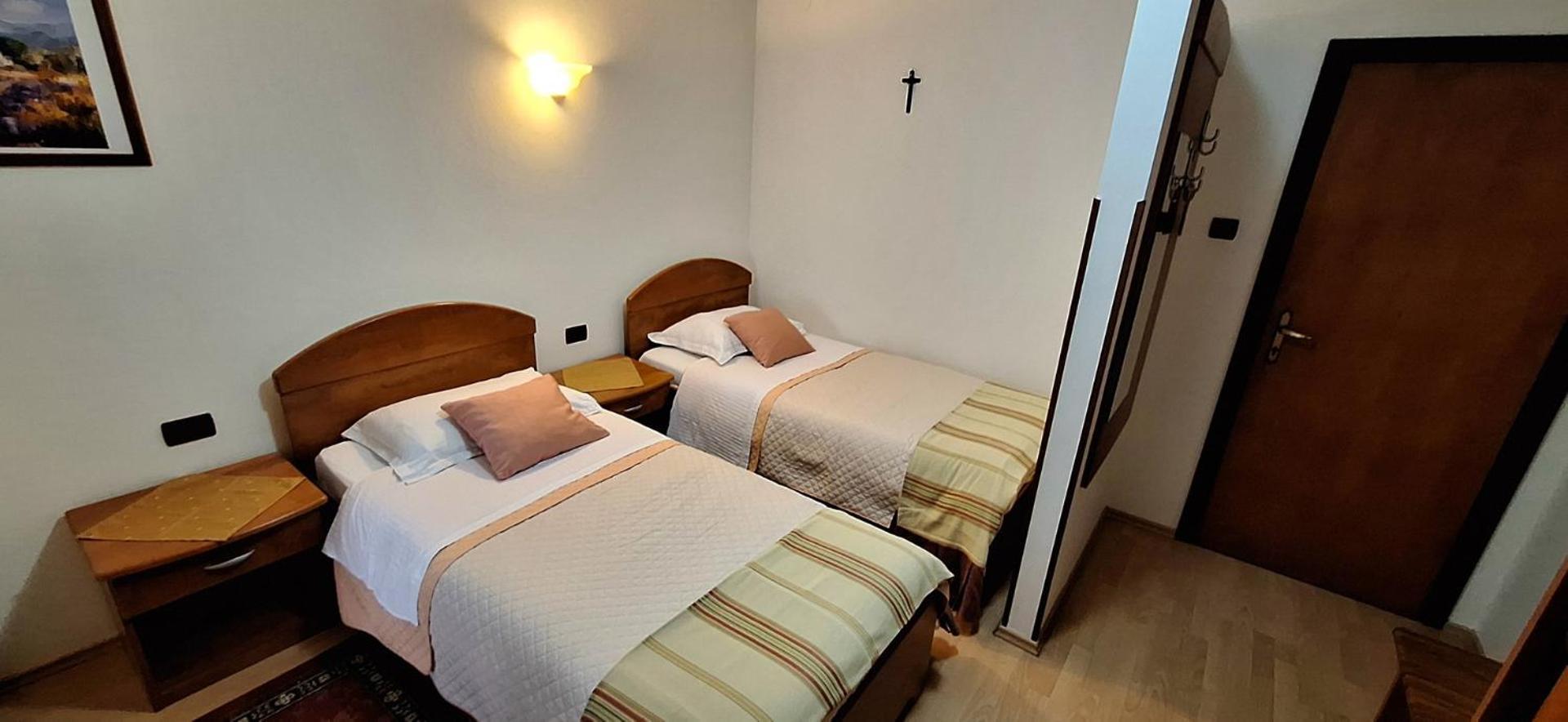 Apartments And Rooms Laura Pazin Extérieur photo